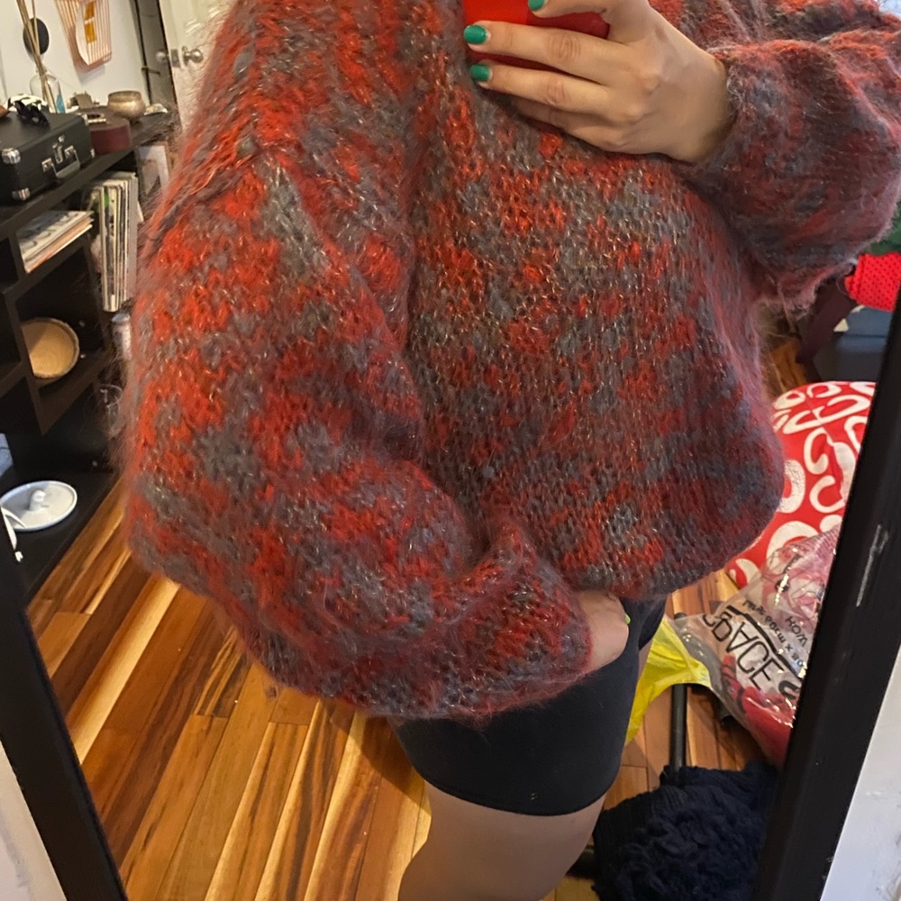 Vintage handmade sweater. hand knit